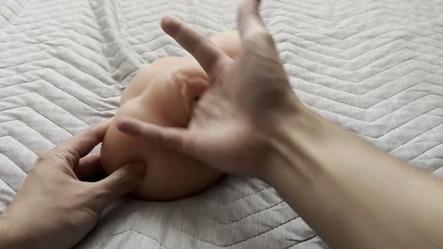 ローションたっぷりつけて手マンしながら気持ちよくなれるようにいっぱい甘々な言葉かけていかせちゃった【日本人/素人】