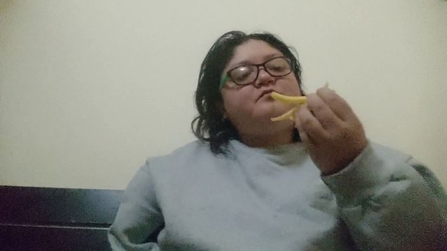 Feedee Challenge 100 burgers day 5