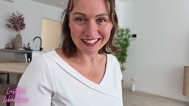 Accidental blind date with my Stepmom - Why I love a hairy mature MILF