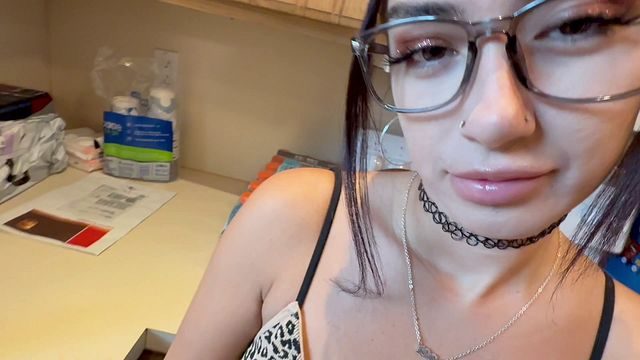 Секс после работы со стриптизершей падчерицей : Lily Jordan : Dirty Tale : Danny Dirty