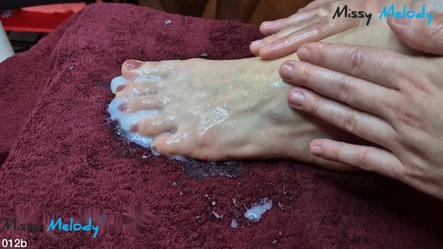 Скачу на нем наездницей и раком, пока не покроюсь спермой - полная подборка 💦😳